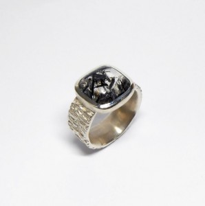 Ring aus Silber mit Turmalinquarz